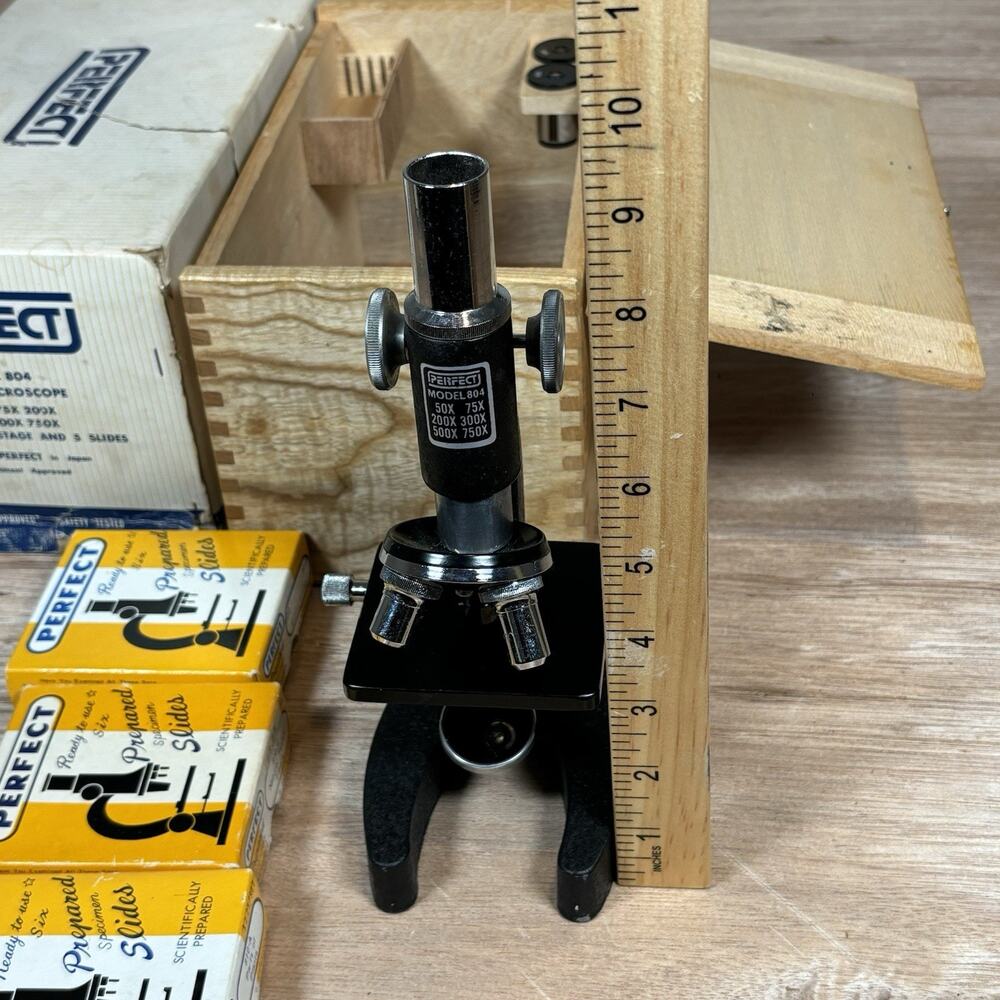 VTG Perfect Microscope Model 804‎ Japan Turret 750X w/ Specimen Slides Wood Box - Picture 4 of 12